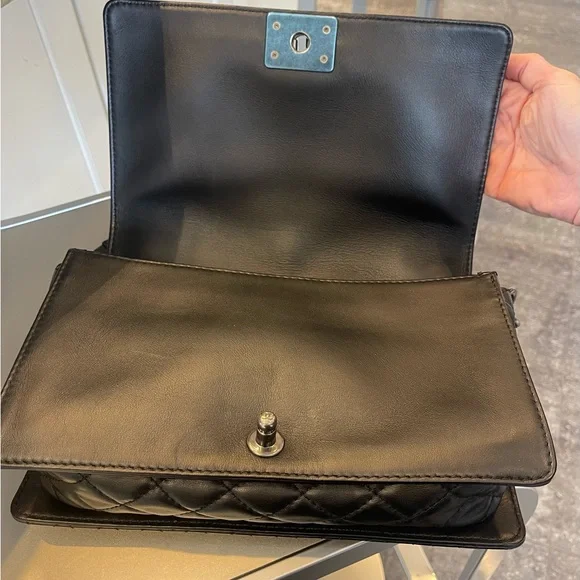 CHANEL BOY MULTI CHAINS FLAP BAG IN BLACK LAMBSKIN - Picture 11 of 16